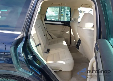 2017 Volkswagen Touareg V6 Sport from USA, damaged, VIN WVGEF7BP0HD004007